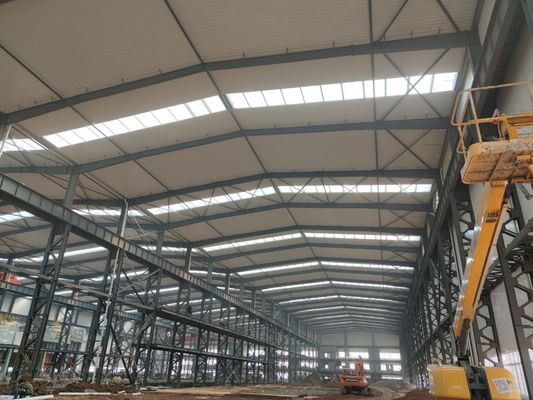 Individuelle Größe Vorgefertigte Stahlkonstruktion Hochwindfestigkeit Design